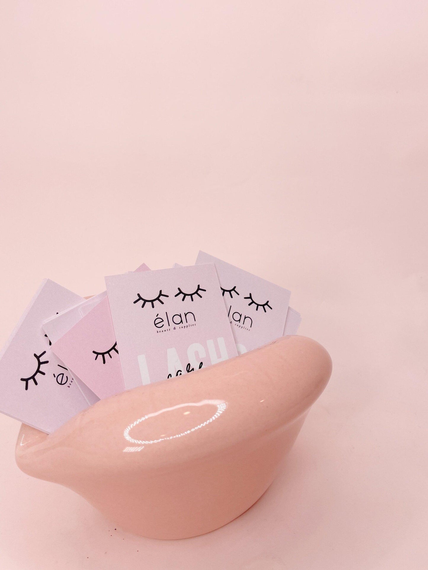 juicy lips container