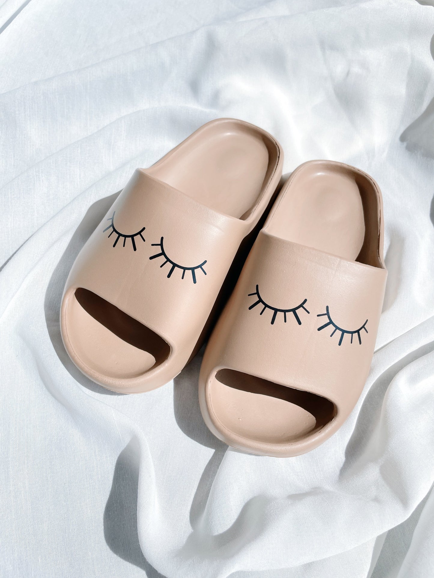 the comfiest lash slides