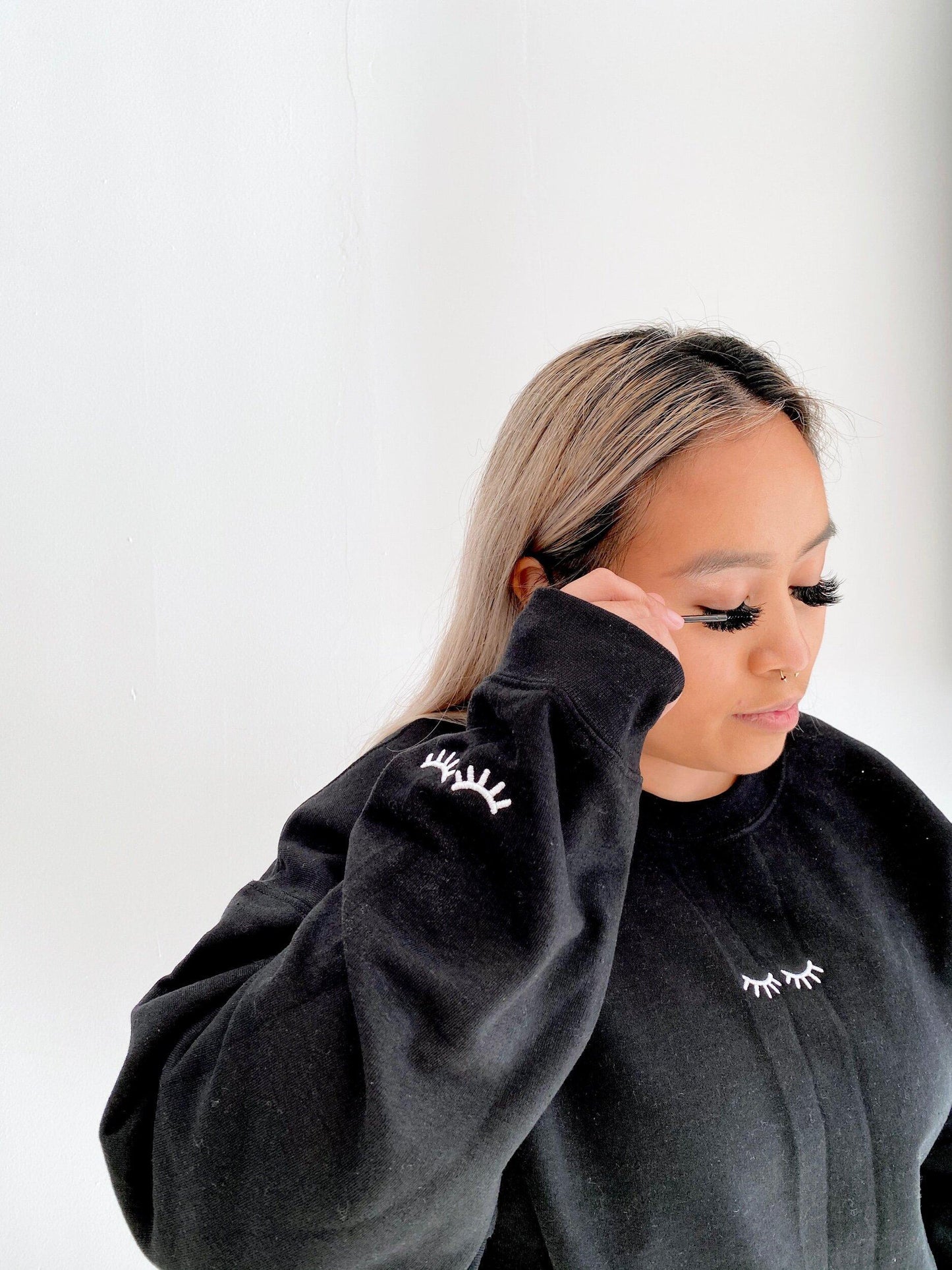 LASH embroidered crewneck