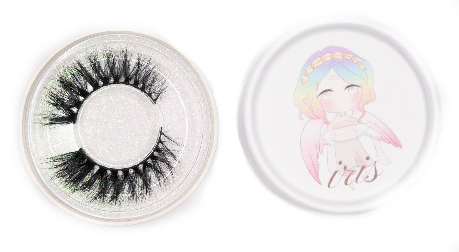 falsies/ temporary lashes
