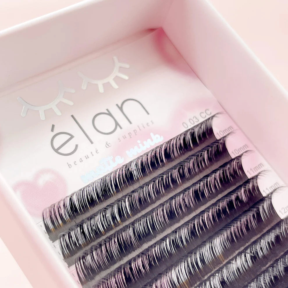 0.07 MATTE MINK lash tray