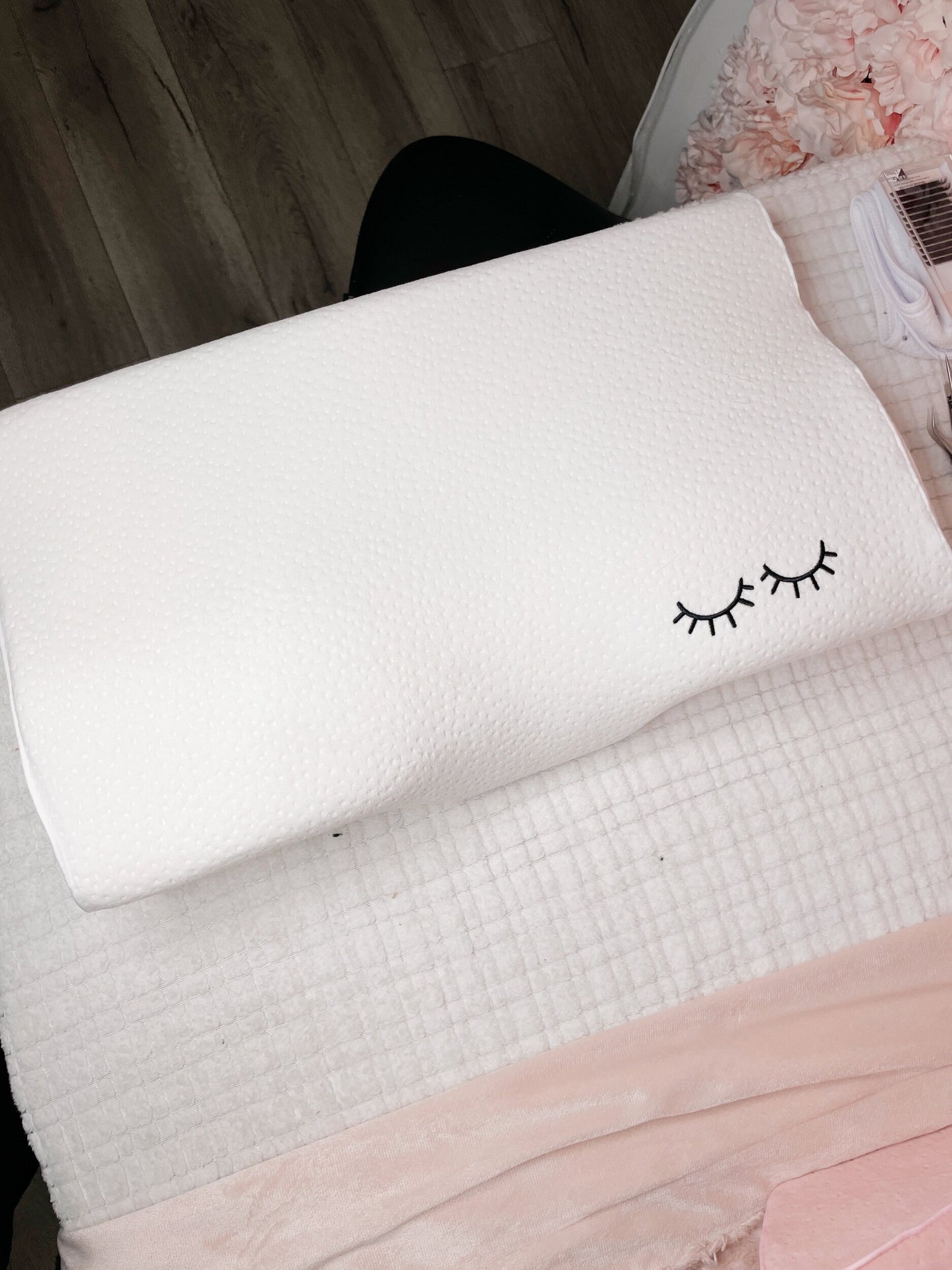 cloud memory foam butterfly lash pillow